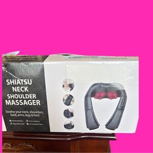 Shiatsu Neck Shoulder Massager with Heat